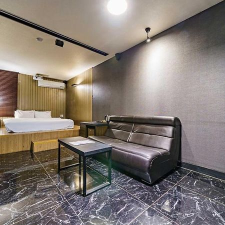 Haeundae Gary Cooper Hotel Busan Exterior photo