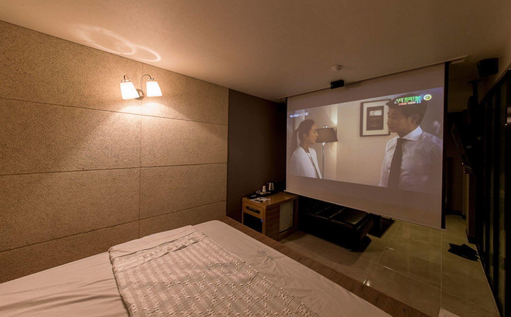 Haeundae Gary Cooper Hotel Busan Exterior photo